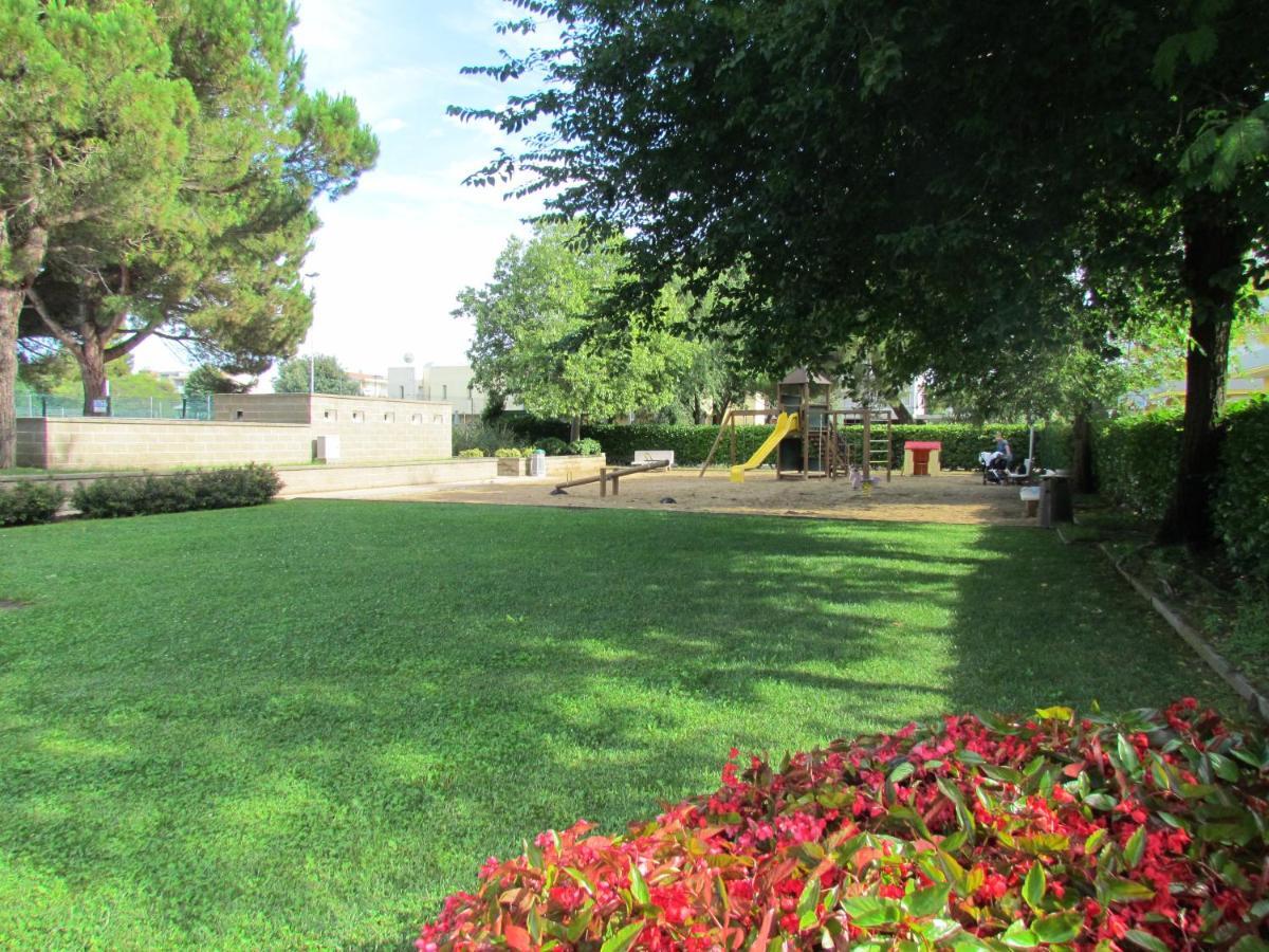 Valbella House Bibione Exterior foto